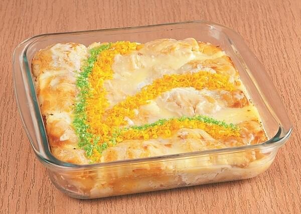 Печём баницу — болгарский пирог с начинкой из творог